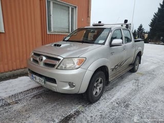 Hilux muokattu